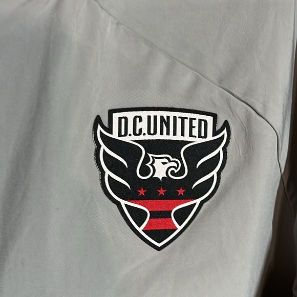 Adidas Sz XL D.C. United Windbreaker - Picture 4 of 11